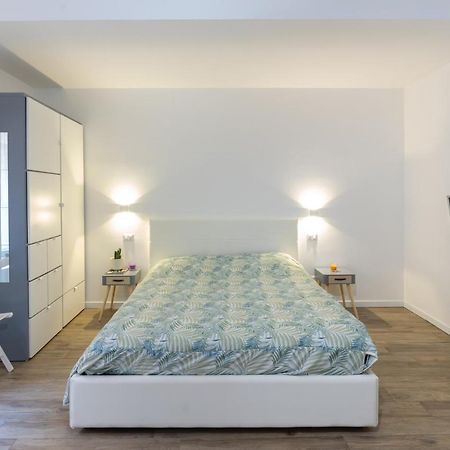 Ruote Apt - Dolcevita Holiday Apartment Florence Exterior photo